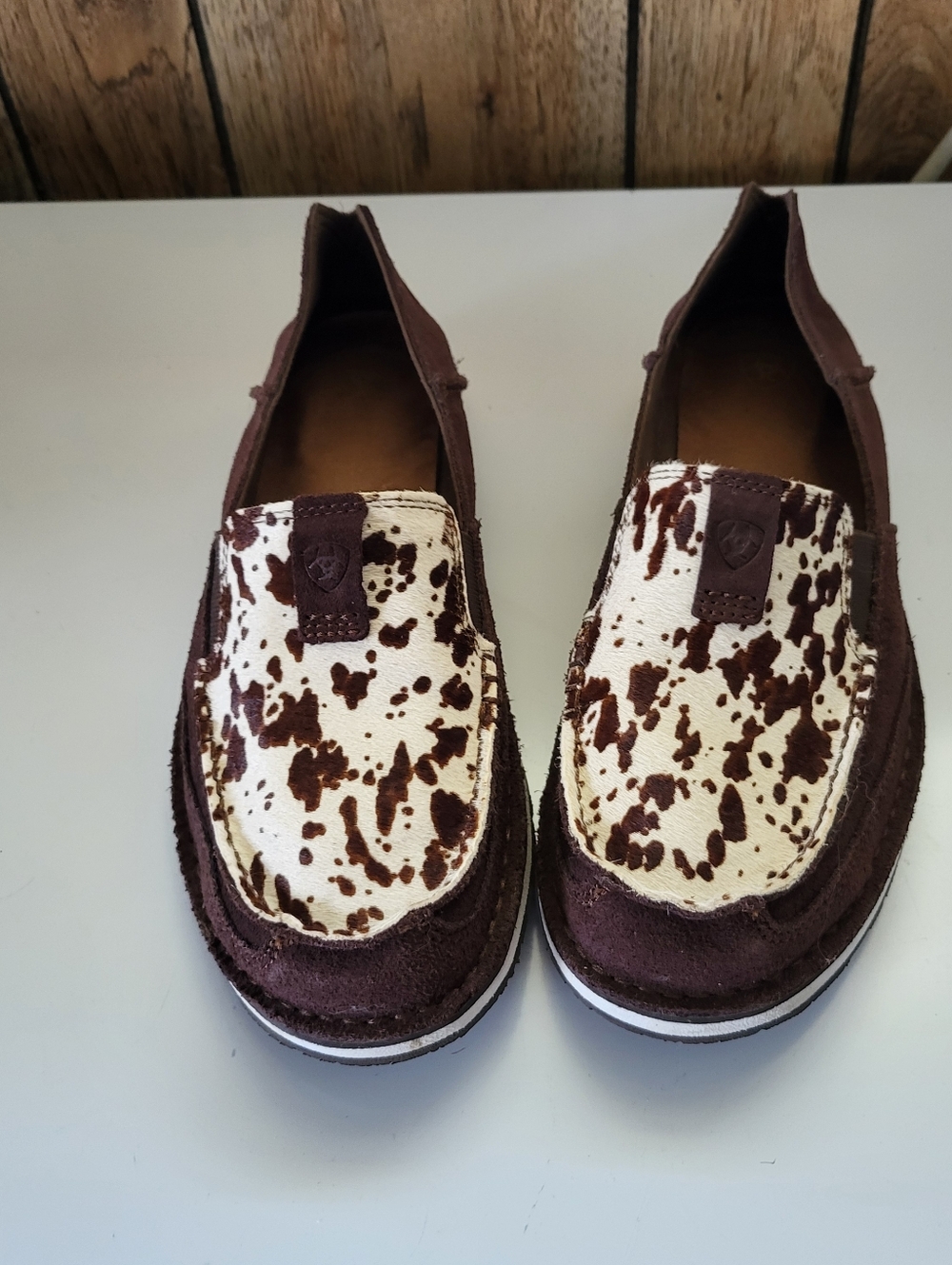 ARIAT Cruiser Cow Hair Sz 11B Brown Leather and Faux Fur Slip-On Shoes Cowgirl